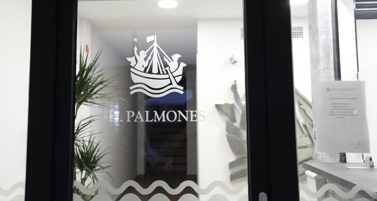 H.Palmones Hostel Exterior photo